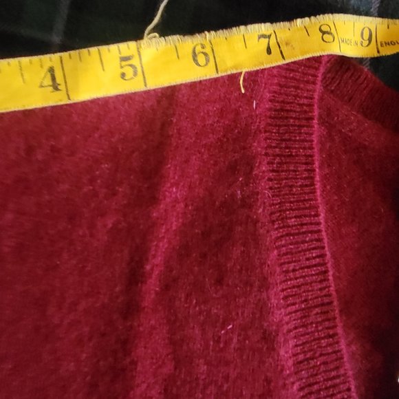FILORO Cashmere V-Neck Sweater, Merlot, Size XS, NWT - Picture 13 of 16